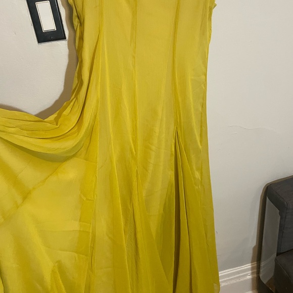 Zara Yellow Maxi Dress - Picture 4 of 7